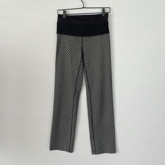 Lululemon Pants Size 6 - Picture 2 of 14